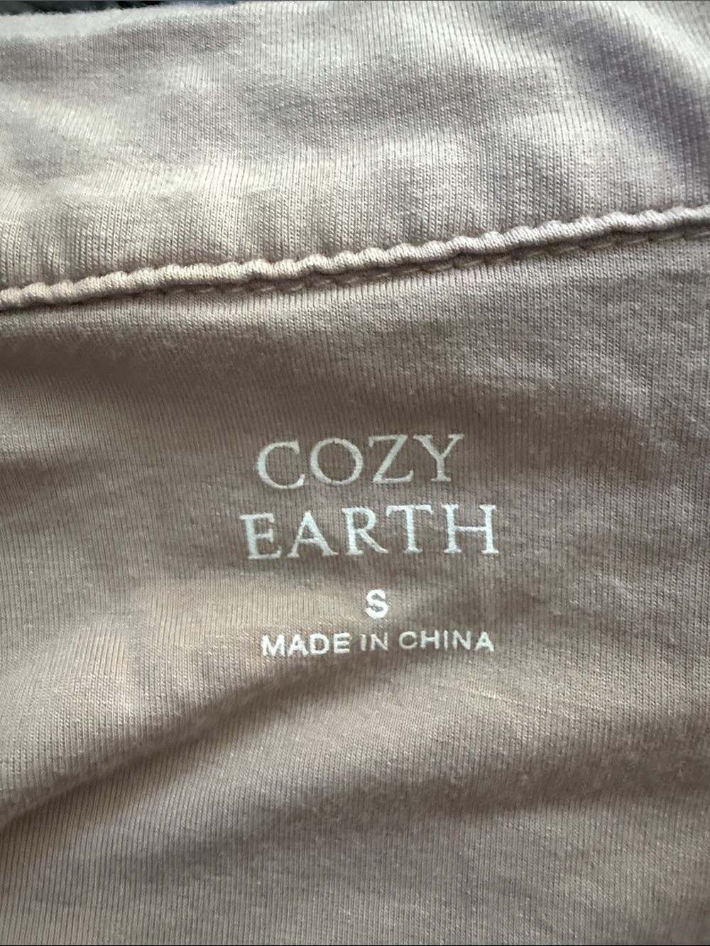 Cozy Earth Bamboo Stretch-Knit Long Sleeve Pajama Set - Picture 5 of 5